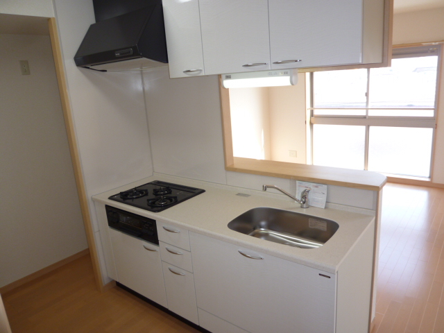 キッチン　対面システムキッチンです