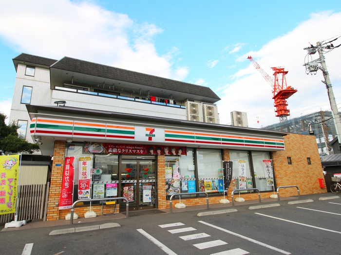 コンビニ　セブン-イレブン 埼玉大井中央店（コンビニ）まで2700m
