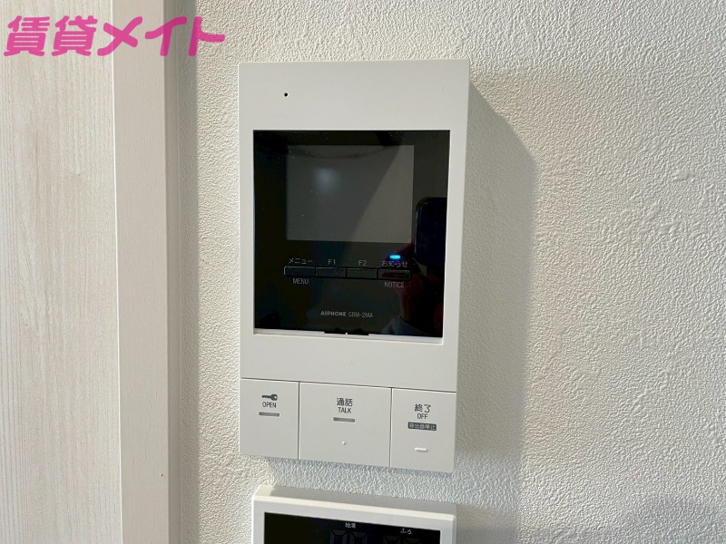 セキュリティ　同物件別部屋の写真です