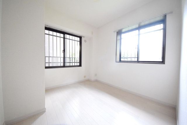 その他部屋・スペース　寝室