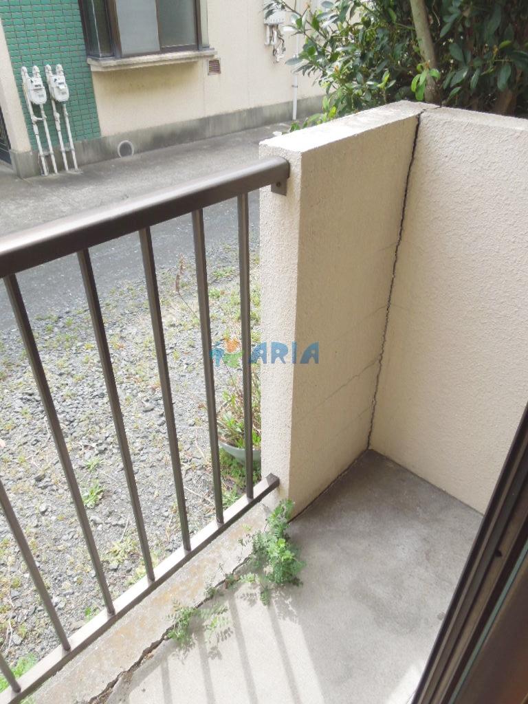 バルコニー　賃貸 神奈川県横浜市鶴見区上末吉４丁目