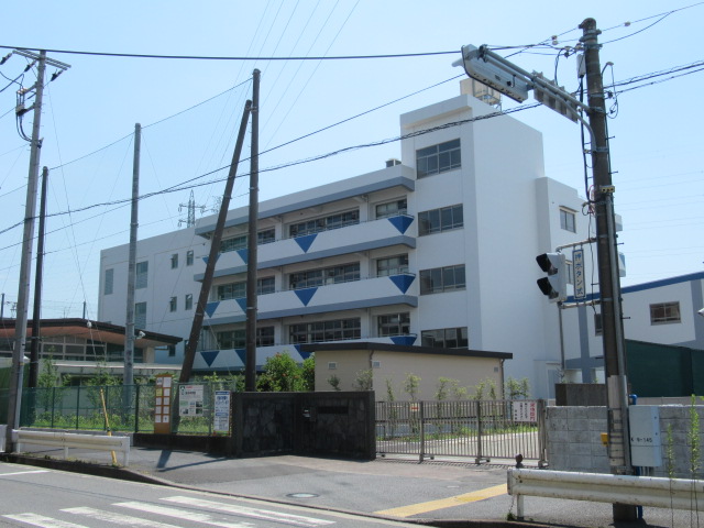 中学校　横浜市立矢向中学校（中学校）まで1649m