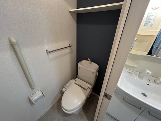 トイレ　※別部屋の写真です
