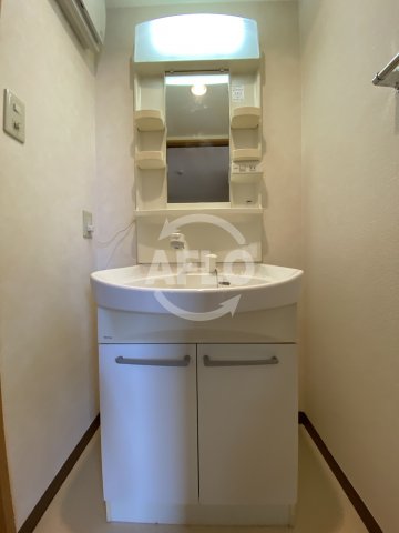 洗面設備　キリンパークサイド　独立洗面化粧台