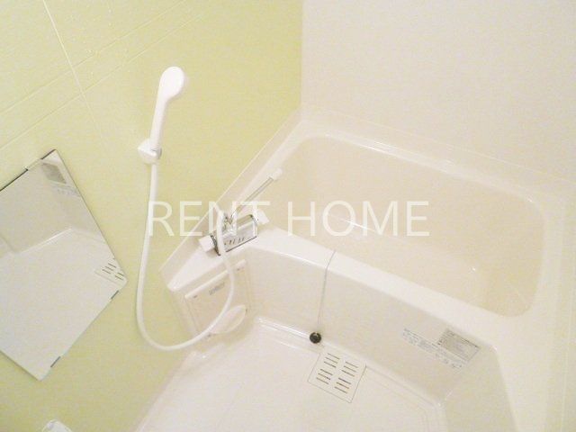 バス・シャワールーム　浴室乾燥機付です