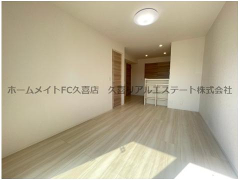 居室・リビング　同施工会社同シリーズ別物件