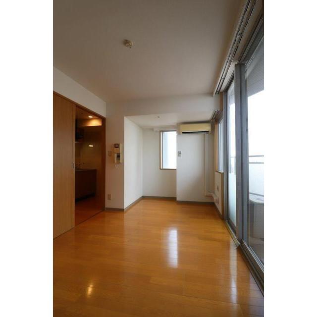 居室・リビング　同タイプ写真