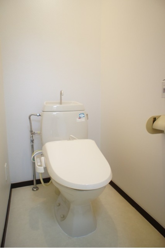 トイレ　図面と現状に相違がある場合には現状を優先