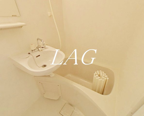 バス・シャワールーム　お風呂です。