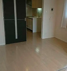 居室・リビング　こちらの居間で趣味の時間をお楽しみください