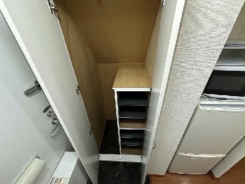 玄関　シューズボックス