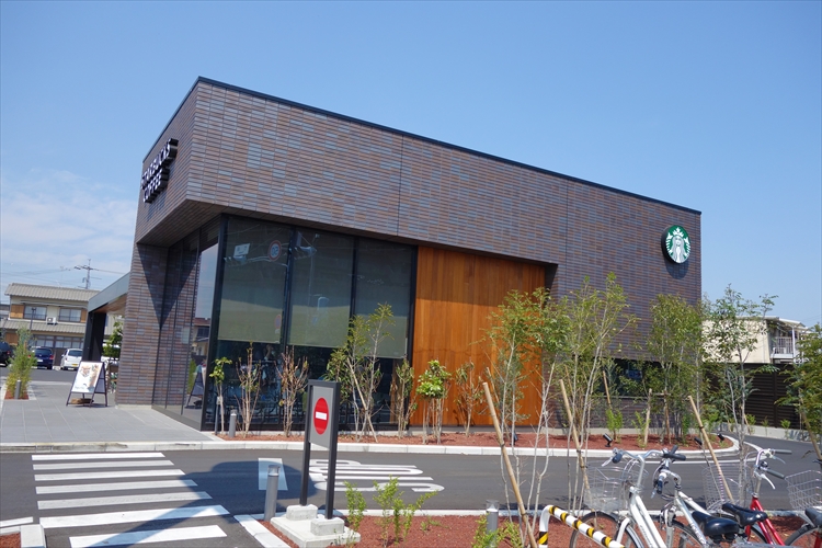 飲食店　スターバックスコーヒー岡山けやき通り店（飲食店）まで280m