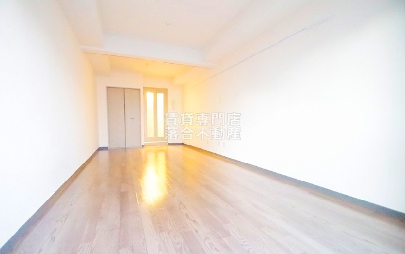 その他部屋・スペース　開放感のある使いやすい洋室