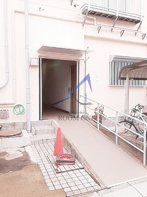 エントランス　エントランスです。