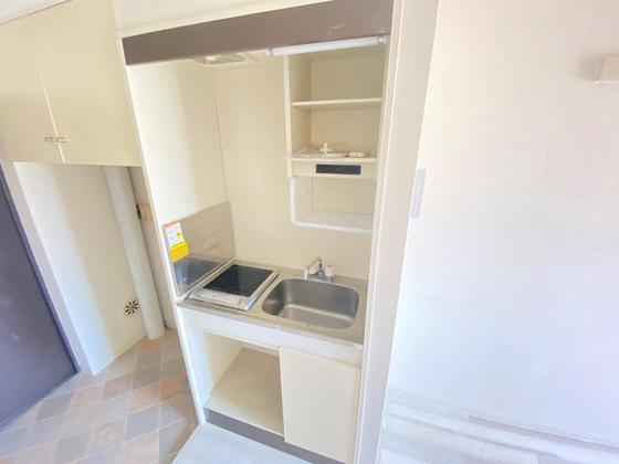 キッチン　※別号室の写真です。