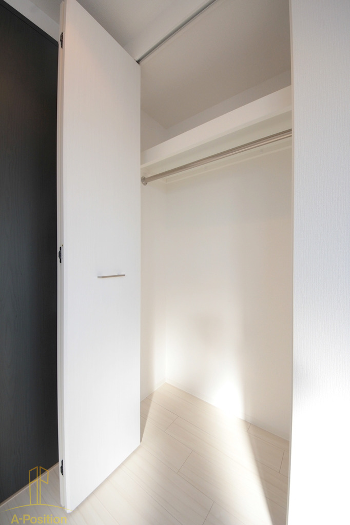 収納　エスリード本町靭公園レジデンス