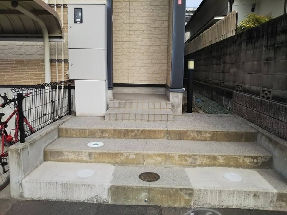 エントランス　アプローチ