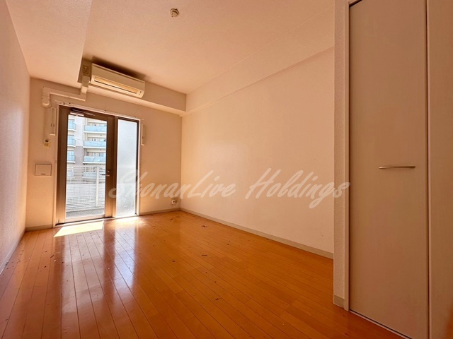 居室・リビング　落ち着いた雰囲気の洋室♪