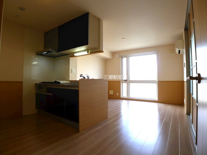 キッチン　2口コンロシステムキッチン