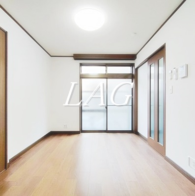 居室・リビング　洋室のお部屋です。