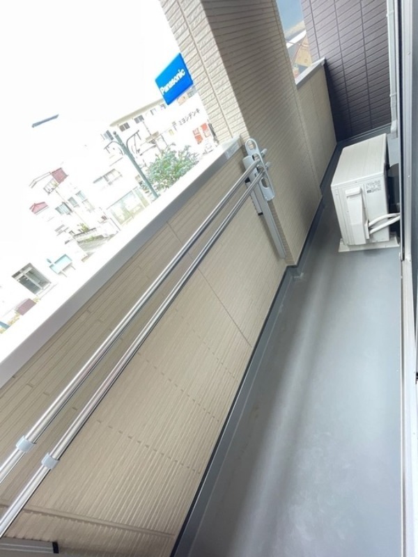 バルコニー　図面と現状に相違がある場合には現状を優先