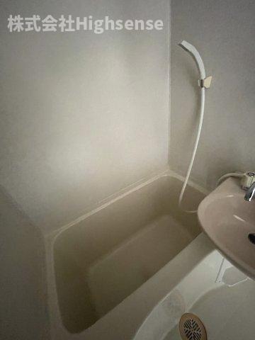 バス・シャワールーム　日々の疲れを癒すお風呂付です