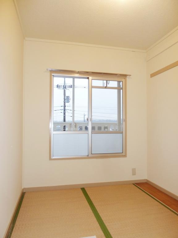 その他　和室3畳　※別住戸の写真です