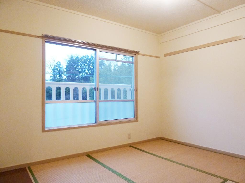 その他部屋・スペース　和室4.5畳　※別住戸の写真です