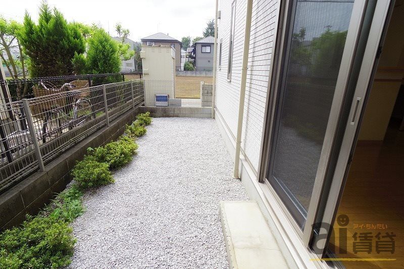 バルコニー　同仕様部屋