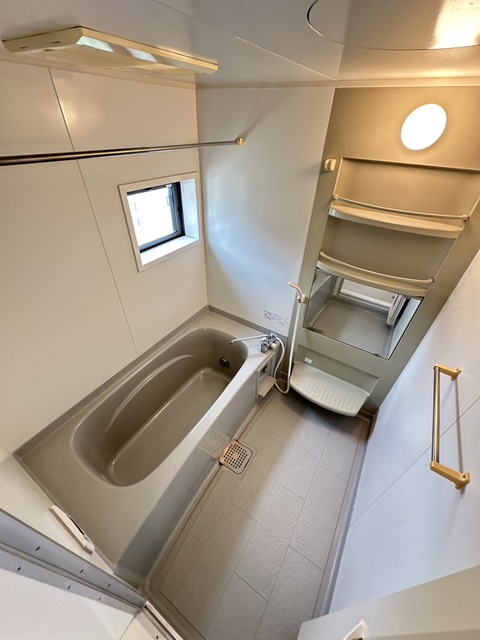 バス・シャワールーム　別部屋参考写真です