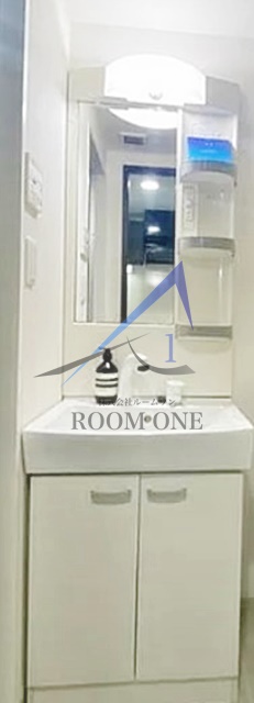 洗面設備　洗面台です。