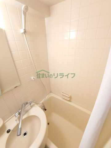 バス・シャワールーム　別室参考画像です