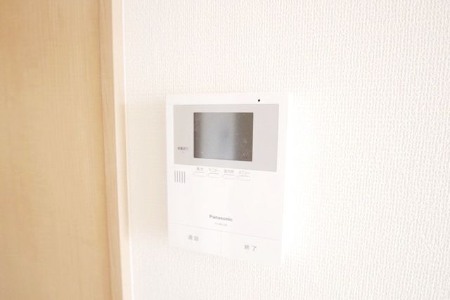 セキュリティ　★中部屋の写真です★