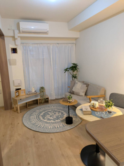 居室・リビング　同仕様