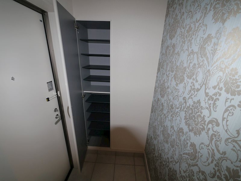 玄関　玄関　※別号室参考写真