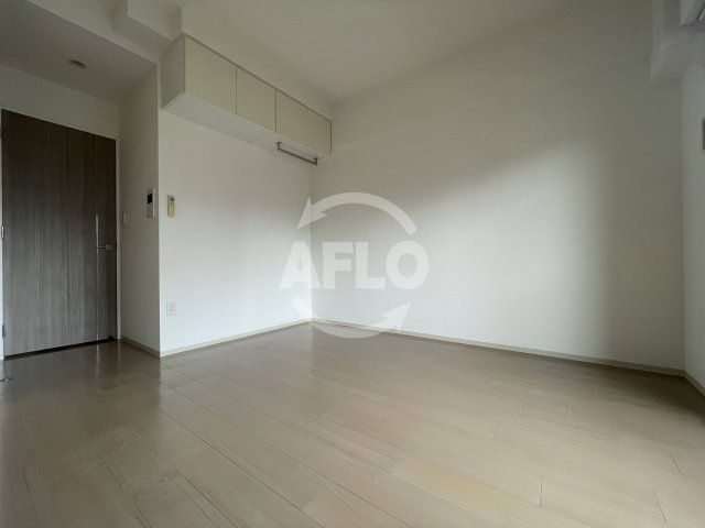 居室・リビング　SEST新大阪　リビング