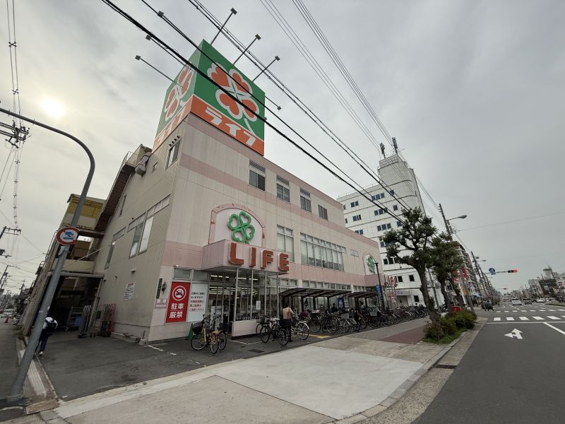 スーパー　ライフ生野林寺店（スーパー）まで373m