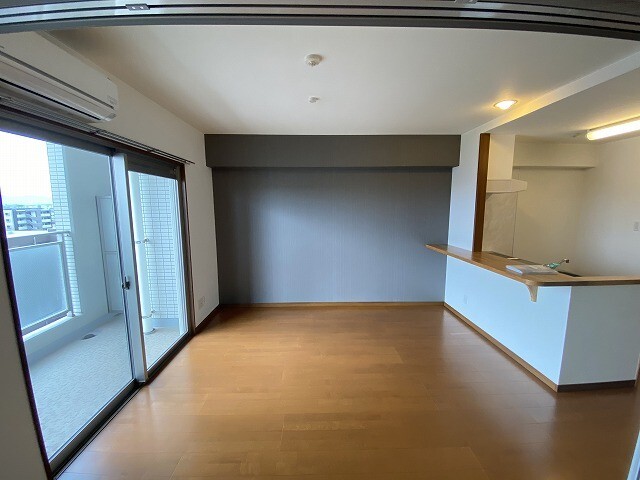 居室・リビング　※現況を優先します。