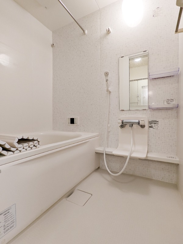 バス・シャワールーム　図面と現状に相違がある場合には現状を優先