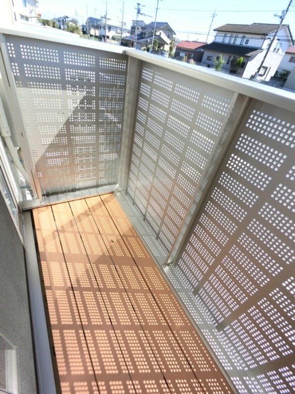 バルコニー　図面と現状に相違がある場合には現状を優先