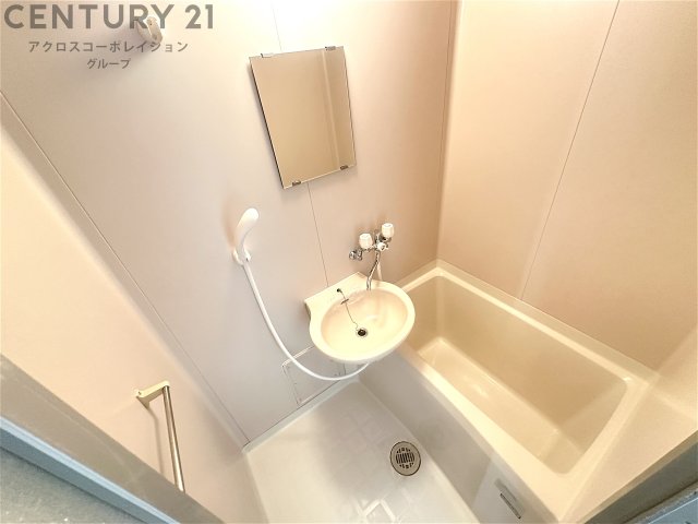 バス・シャワールーム　バストイレ別でおすすめです！