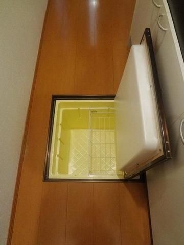 その他設備　★キッチンには床下収納あり★