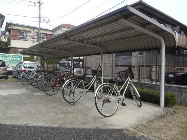 その他　★敷地内に駐輪場★