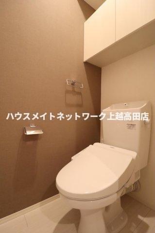 トイレ　温水洗浄暖房便座