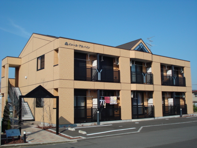 建物外観　外観写真（昼）