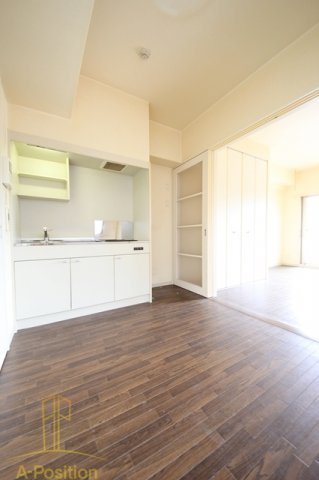 居室・リビング　ウィステリア西梅田