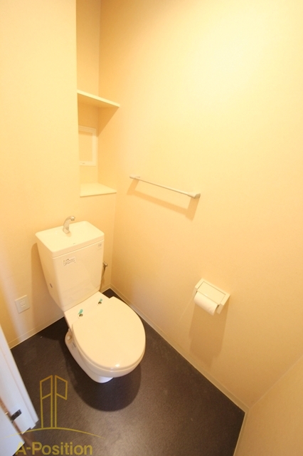 トイレ　ウィステリア西梅田