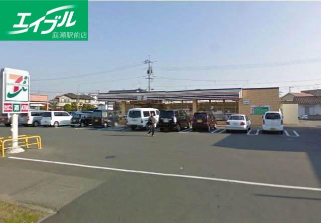 コンビニ　セブンイレブン岡山千鳥町店（コンビニ）まで153m