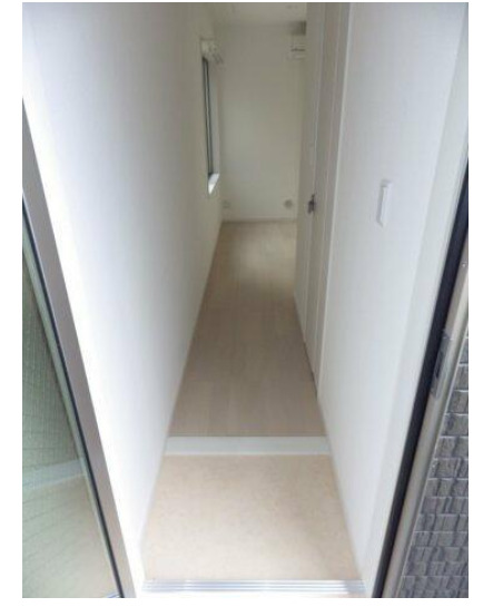 玄関　※1号室参照