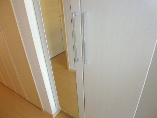 玄関　シューズボックス